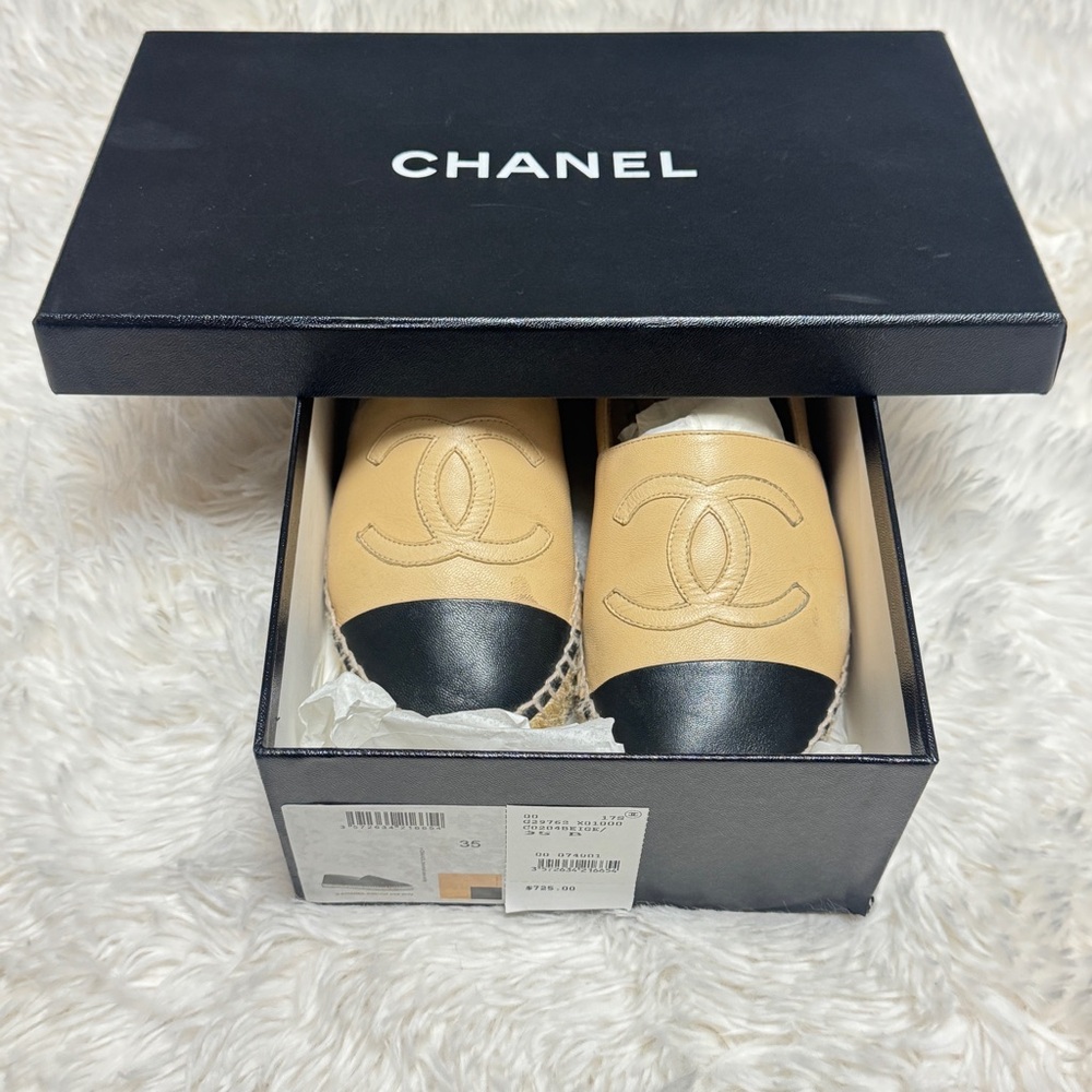 CHANEL Tan and Black Espadrilles